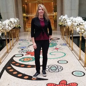 Meet your Posher, Lisa